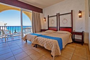 Hotel Lefkoniko Beach