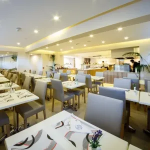 Hotel Porto Planos Beach