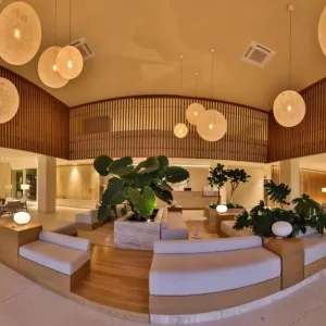 Hotel White Lagoon Beach Resort