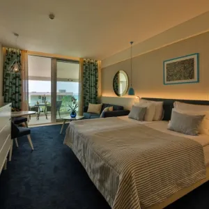 Hotel White Lagoon Beach Resort
