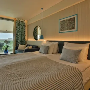 Hotel White Lagoon Beach Resort