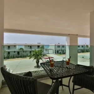 Hotel White Lagoon Beach Resort