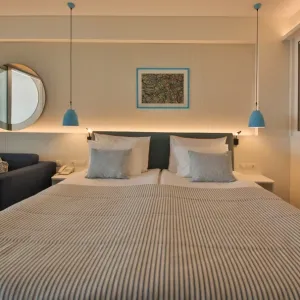 Hotel White Lagoon Beach Resort