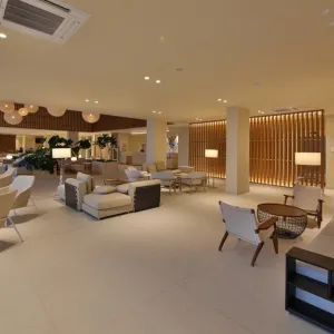 Hotel White Lagoon Beach Resort