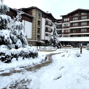 Winslow Infinity Aparthotel