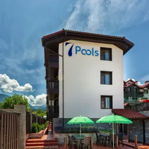 7 Pools SPA and Apartments