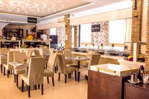 Zante Plaza Hotel and Apartments