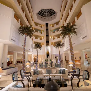 Hotel Vincci Saphire Palace and Spa