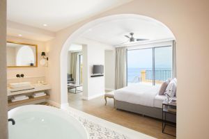 Hotel Nido, Mar Bella Collection