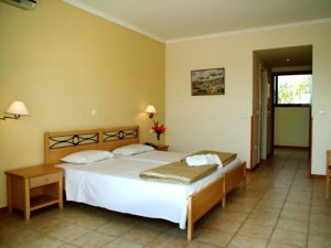 Dassia Holiday Club