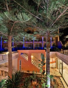 Minos Hotel