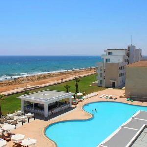 Pierre Anne Beach Hotel