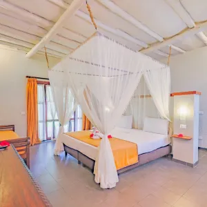 Hotel Karafuu Beach Resort and Spa