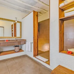 Hotel Karafuu Beach Resort and Spa