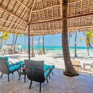 Hotel Karafuu Beach Resort and Spa