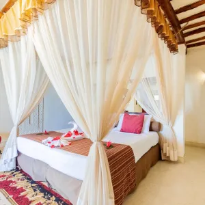 Hotel Karafuu Beach Resort and Spa