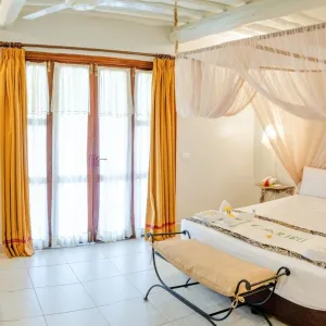 Hotel Karafuu Beach Resort and Spa