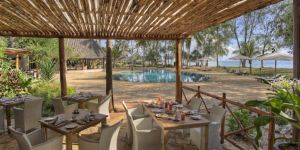 Hotel Bluebay Beach Resort and Spa