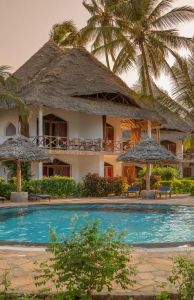 Hotel AHG Waridi Beach Resort and SPA