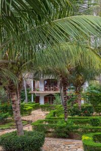 Hotel AHG Waridi Beach Resort and SPA
