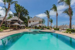 Hotel AHG Waridi Beach Resort and SPA
