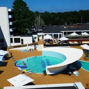 Hotel Grand Caraiman