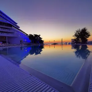 Complex Phoenicia Blue View Panoramic