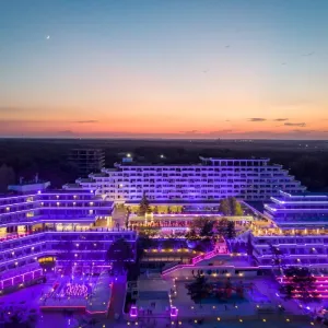 Complex Phoenicia Blue View Panoramic