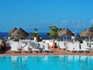 Hotel Flamingo Beach Mate