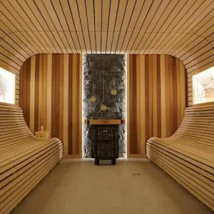 Aquahouse Hotel and Spa