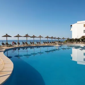 Alua Suites Las Rocas