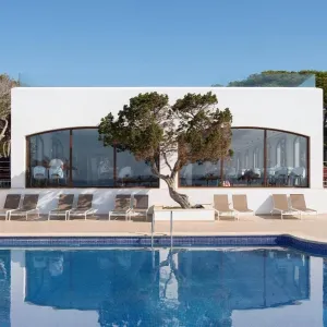 Alua Suites Las Rocas