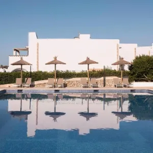 Alua Suites Las Rocas
