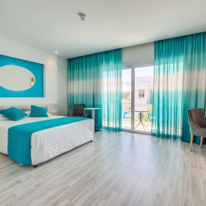 Anesis Hotel