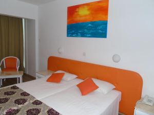 Corfu Hotel