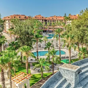 OTIUM FAMILY STONE PALACE