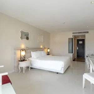Hotel Andaman Embrace Patong