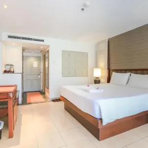 Hotel Phuket Orchid Resort and Spa