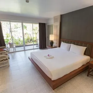 Hotel Phuket Orchid Resort and Spa
