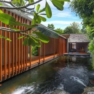 Hotel Renaissance Phuket Resort and Spa
