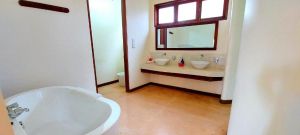 Kena Beach Hotel
