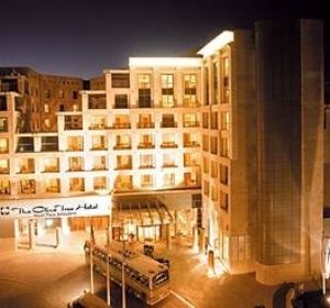 Royal Plaza