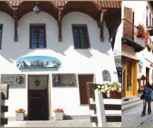 Hotel Albergo Dei Camosci
