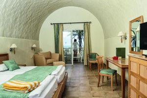 Hotel Calimera Delfino Beach Resort and Spa