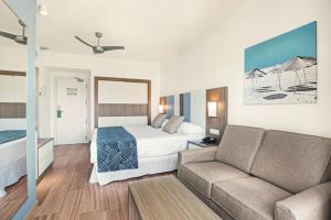 Hotel Riu Festival