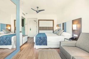 Hotel Riu Festival