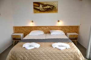 Cavos Beach House