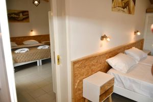 Cavos Beach House
