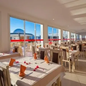 Zodiac Hotel