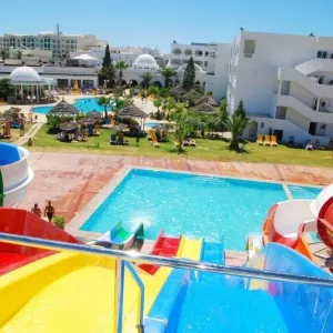 Zodiac Hotel
